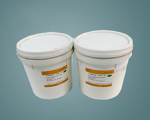 Thermal sealing adhesive